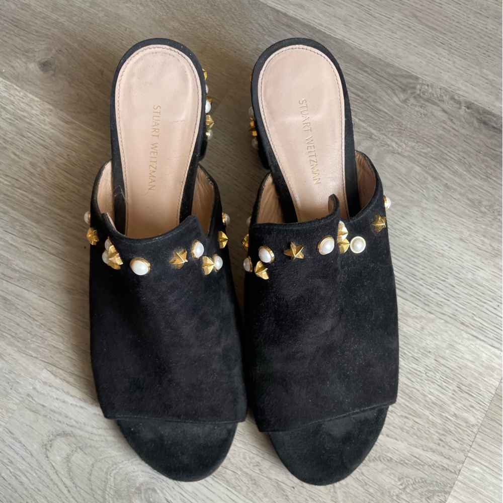 Stuart Weitzman suede shoes